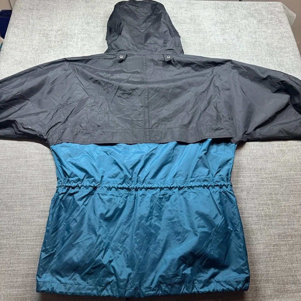 Helly Hansen Rain Jacket Mens M Teal Black Good Packable Hooded Windbreaker